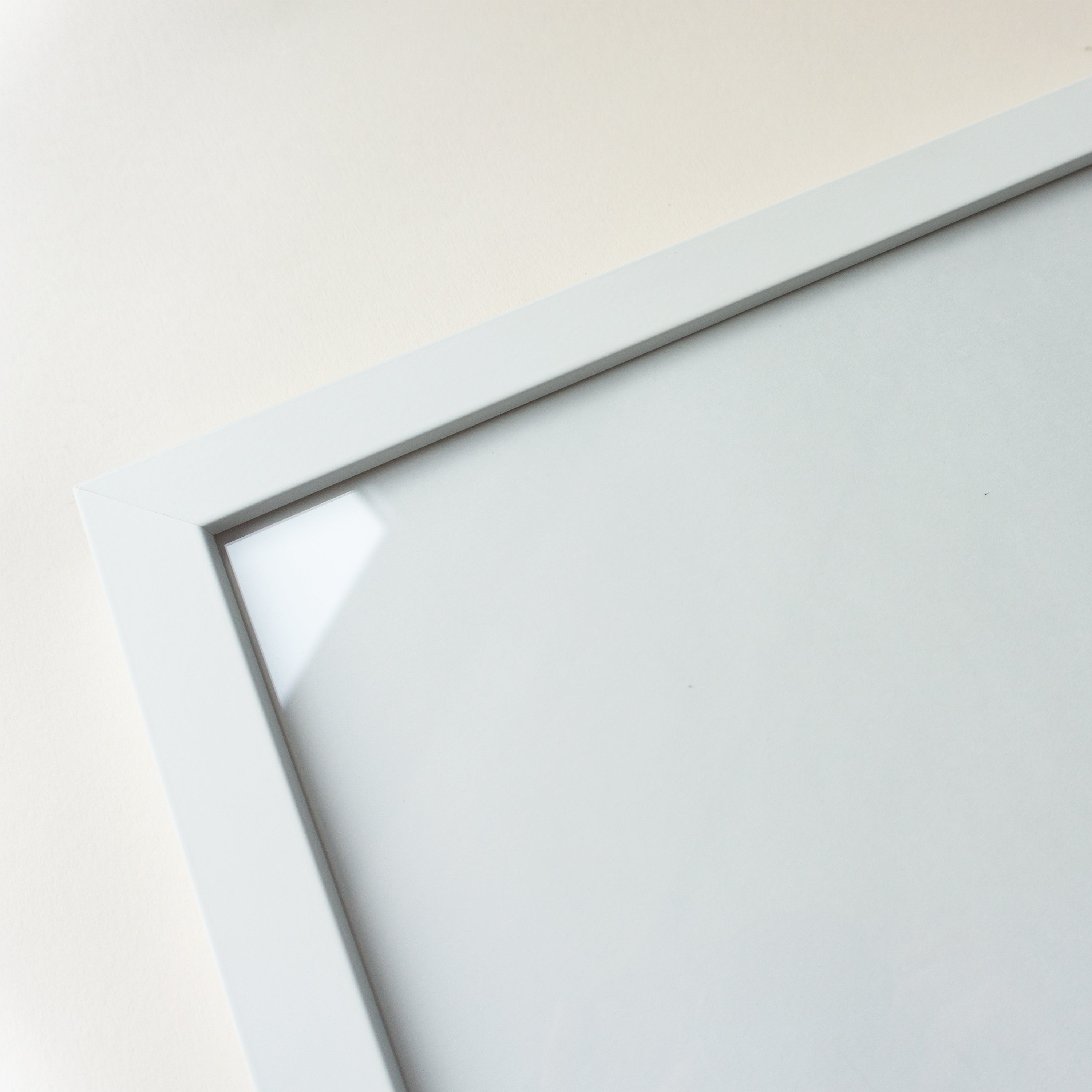WHITE WOOD FRAME